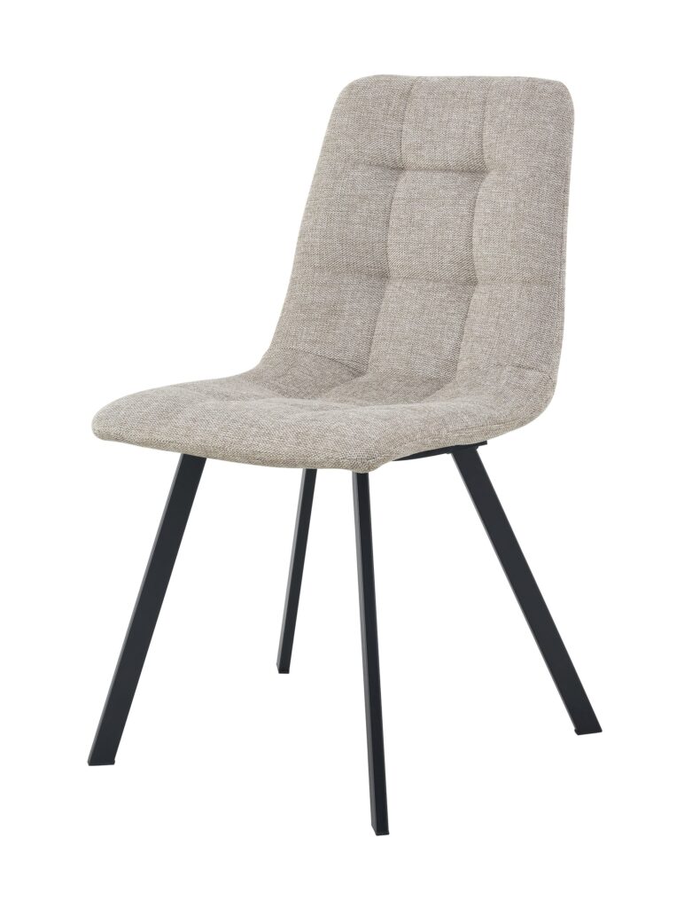 Silla tapizada en tela gris con respaldo acolchado y patas metálicas negras